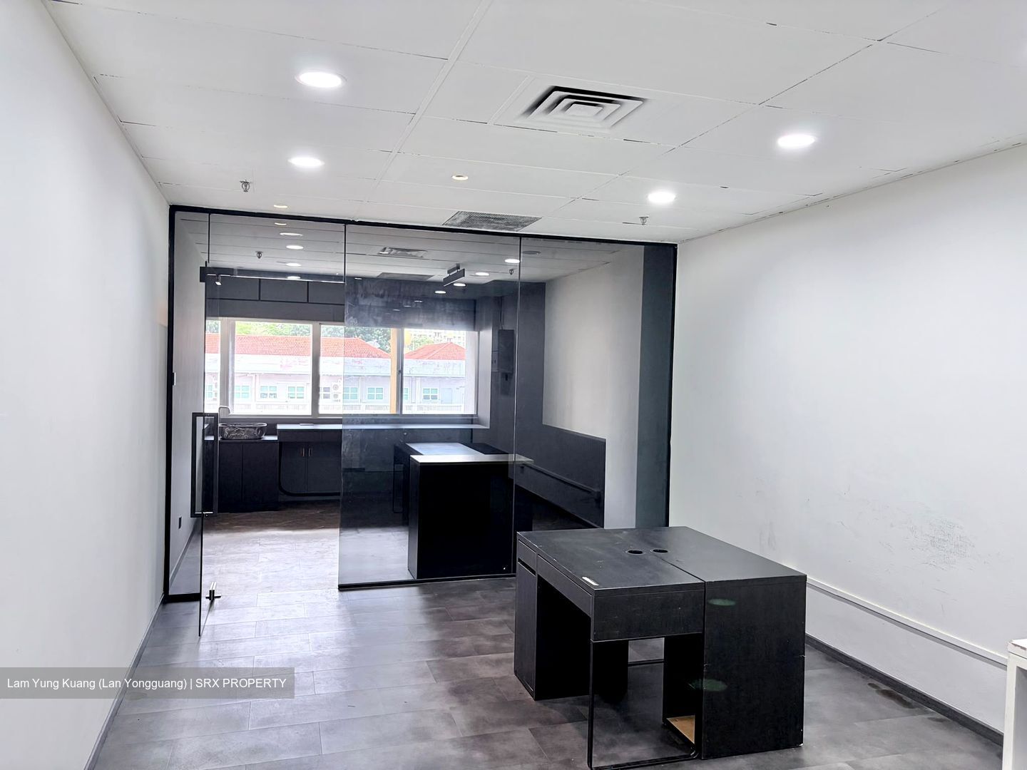 Golden Sultan Plaza (D7), Office #587739441